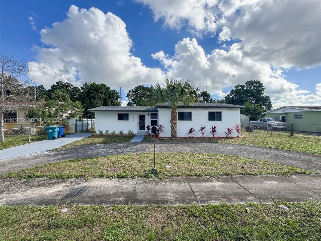 17231 NW 24th Pl, Miami Gardens, FL 33056 Photo