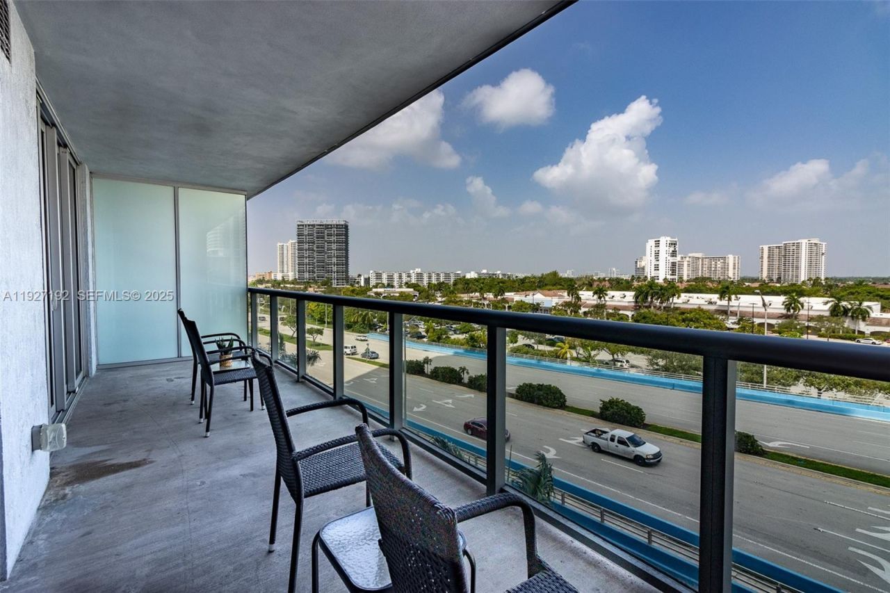 2602 E Hallandale Beach Blvd, Unit R708, Hallandale Beach, FL 33009 Photo