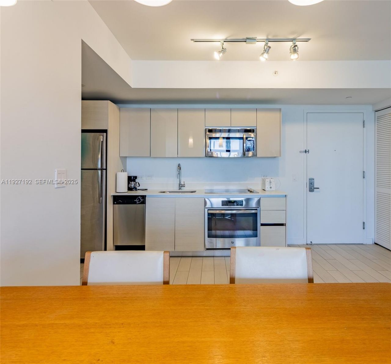 2602 E Hallandale Beach Blvd, Unit R708, Hallandale Beach, FL 33009 Photo
