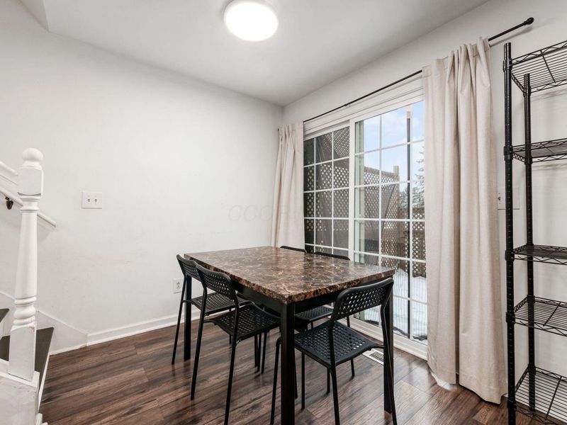 2001 Sawbury Boulevard, Columbus, OH 43235 Photo 14