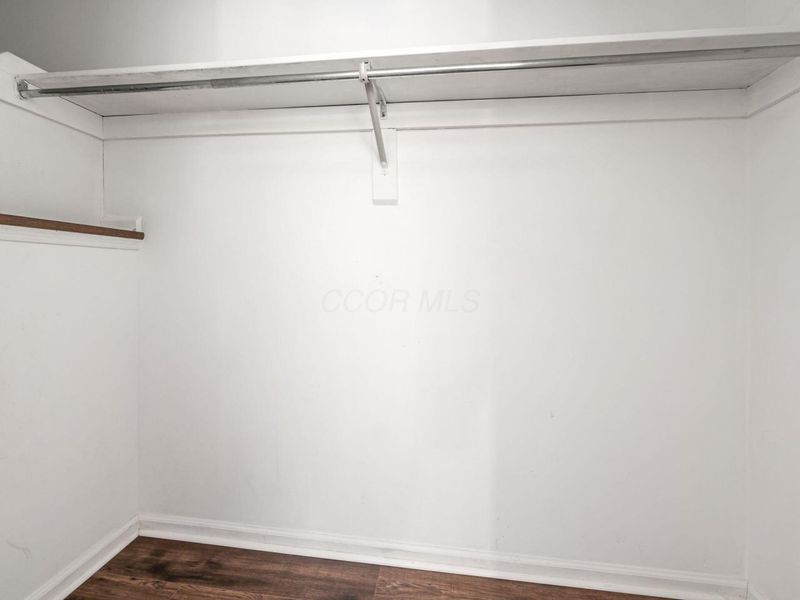 2001 Sawbury Boulevard, Columbus, OH 43235 Photo 25