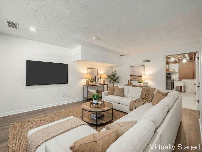 2001 Sawbury Boulevard, Columbus, OH 43235 Photo 28