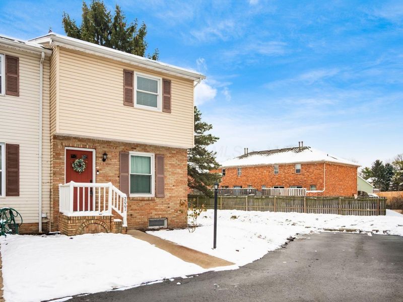 2001 Sawbury Boulevard, Columbus, OH 43235 Photo 39