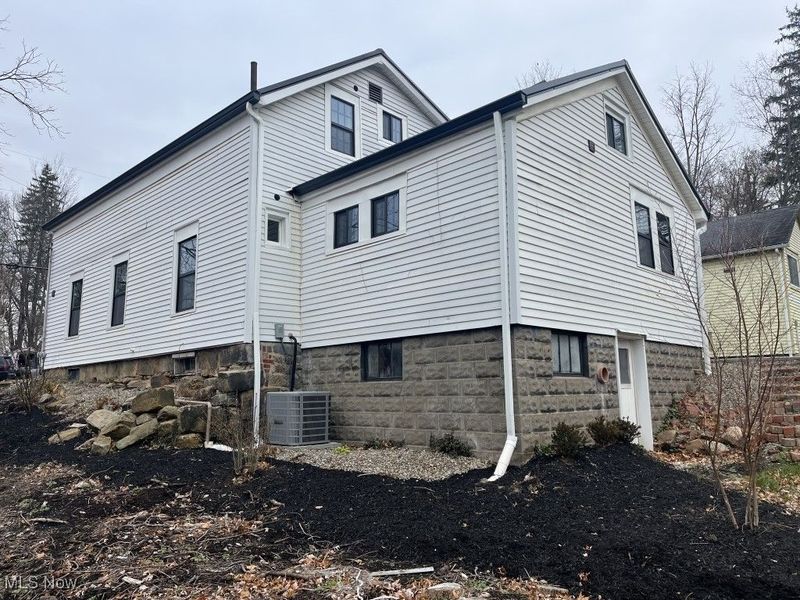 207 Water Street, Chardon, OH 44024 Photo 18