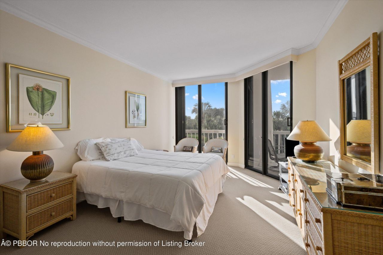 2100 S Ocean Boulevard, Unit 104S, Palm Beach, FL 33480 Photo