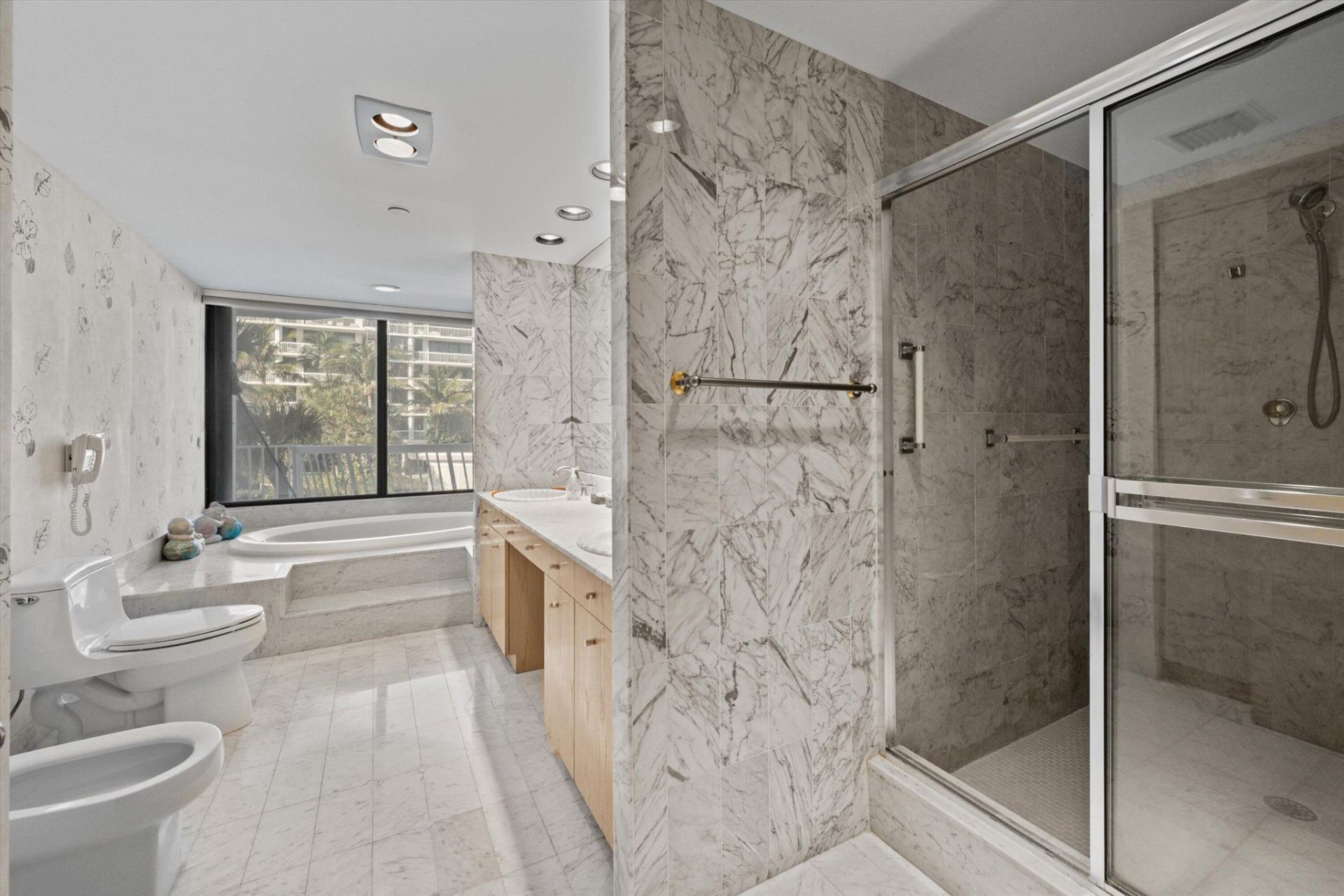 2100 S Ocean Boulevard, Unit 104s, Palm Beach, FL 33480 Photo