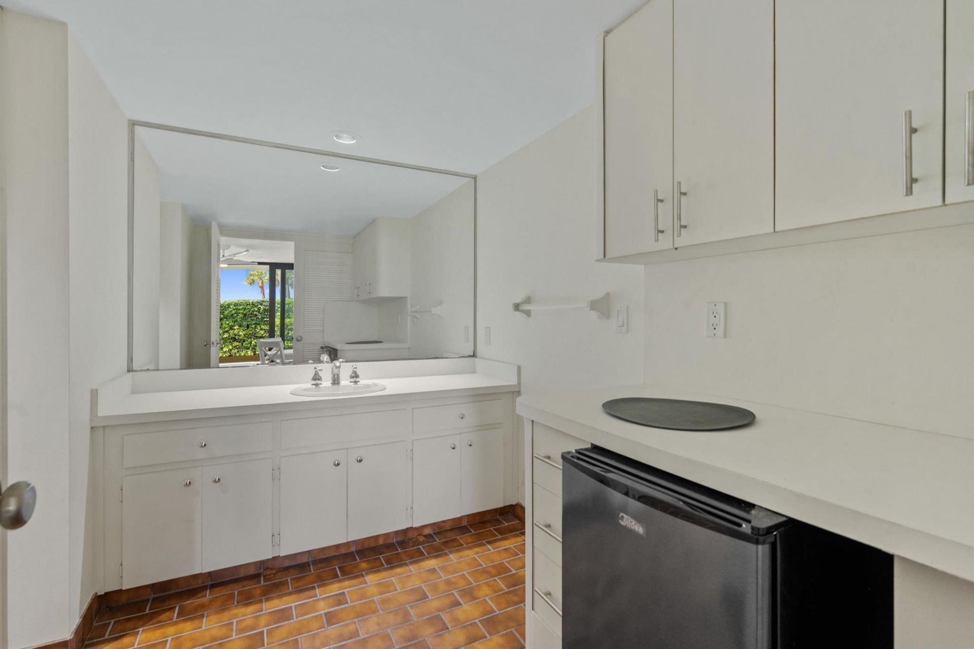 2100 S Ocean Boulevard, Unit 104s, Palm Beach, FL 33480 Photo