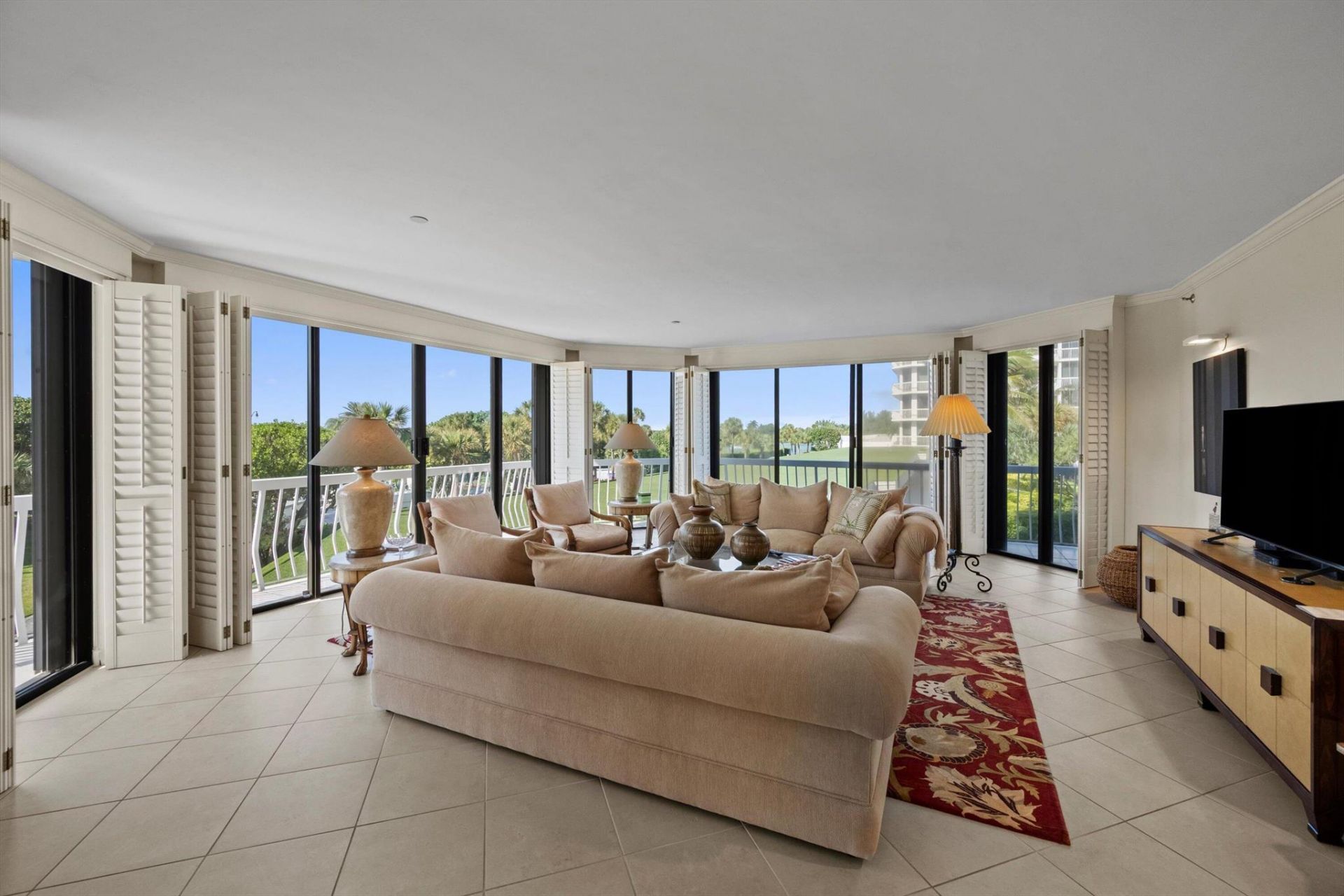 2100 S Ocean Boulevard, Unit 104s, Palm Beach, FL 33480 Photo