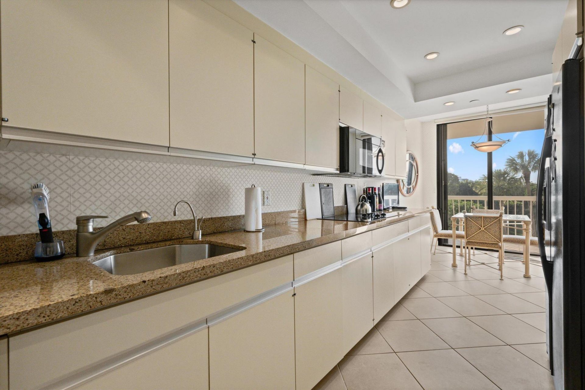 2100 S Ocean Boulevard, Unit 104s, Palm Beach, FL 33480 Photo