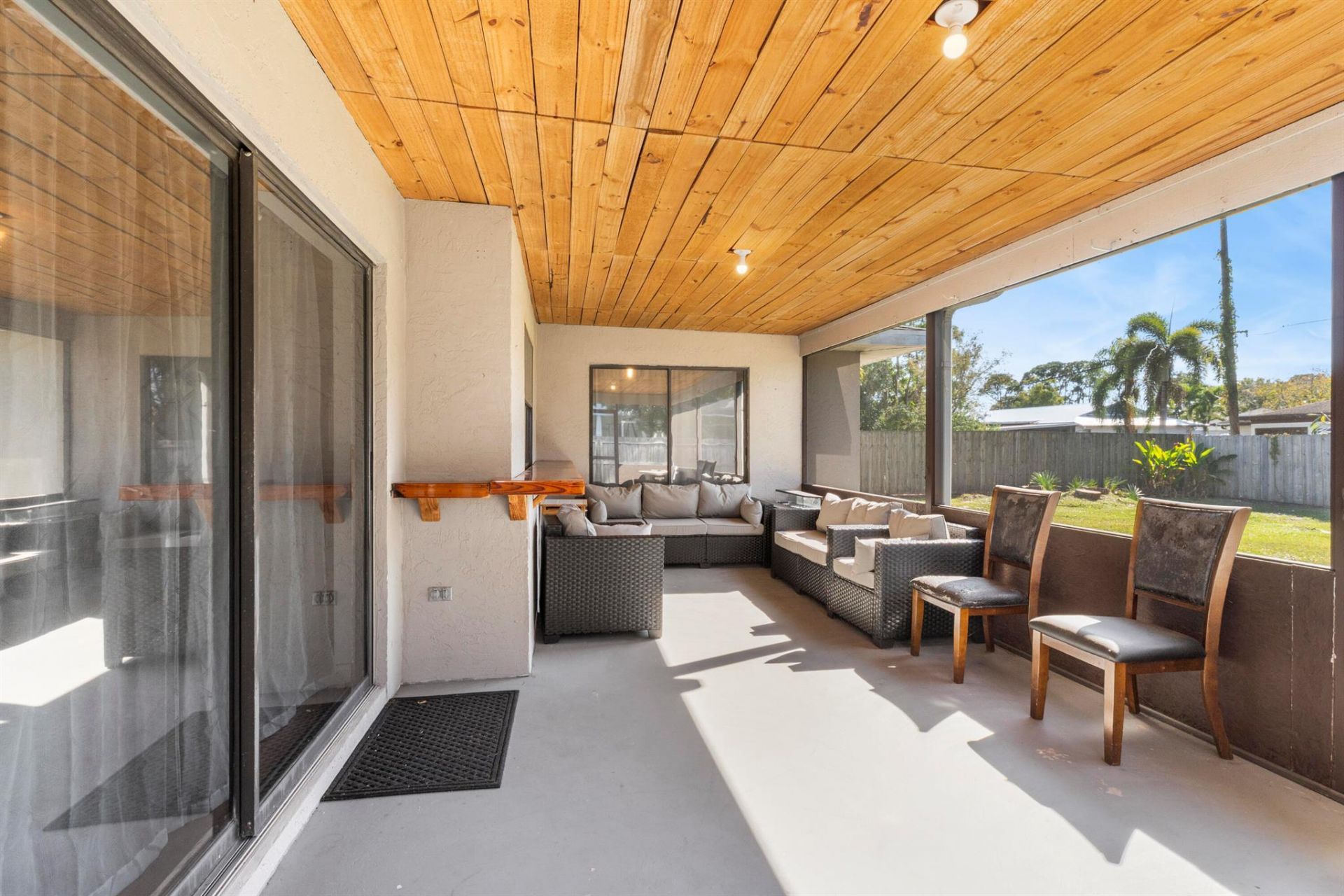 814 SE Starflower Avenue, Port Saint Lucie, FL 34983 Photo