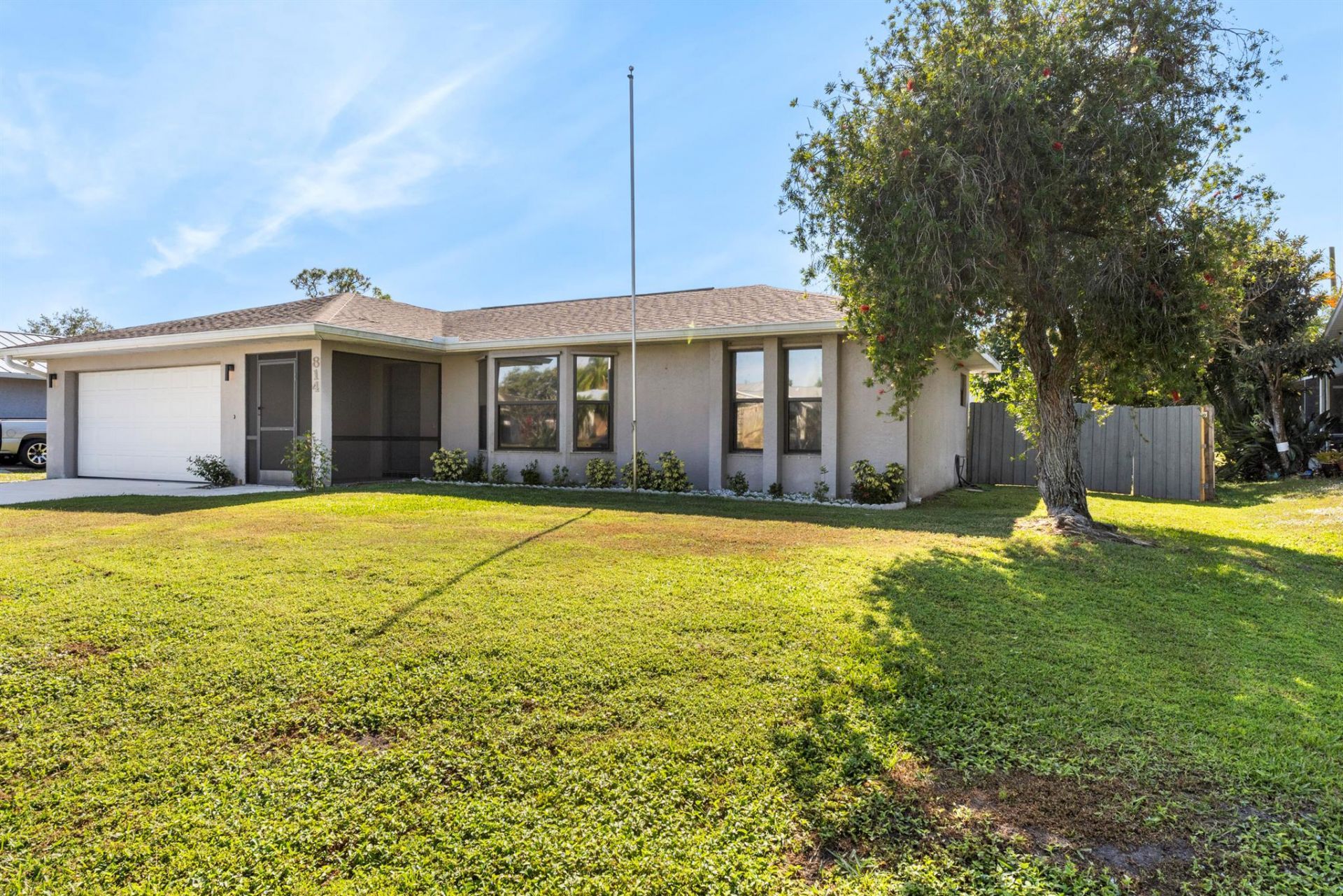 814 SE Starflower Avenue, Port Saint Lucie, FL 34983 Photo