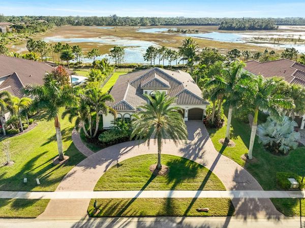 7755 Maywood Crest Drive, Palm Beach Gardens, FL 33412