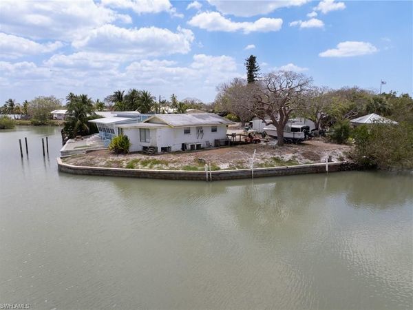 315 pettit DR, NAPLES, fl 34140