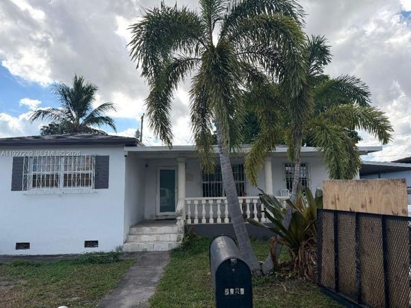 8910 NW 33rd Ct Rd, Miami, FL 33147