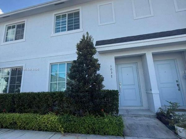 1037 NW 5th St, Unit 1037, Florida City, FL 33034
