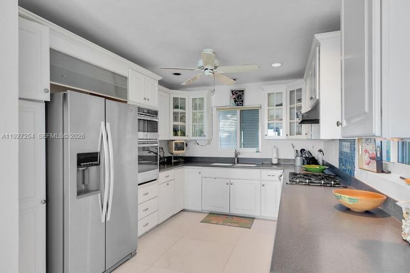 166 Bayview Drive, Islamorada, FL 33036 Photo