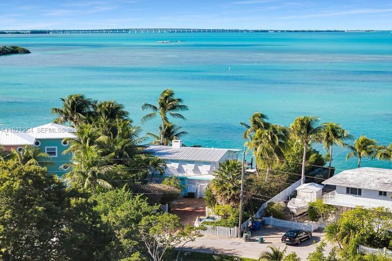 166 Bayview Drive, Islamorada, FL 33036 Photo