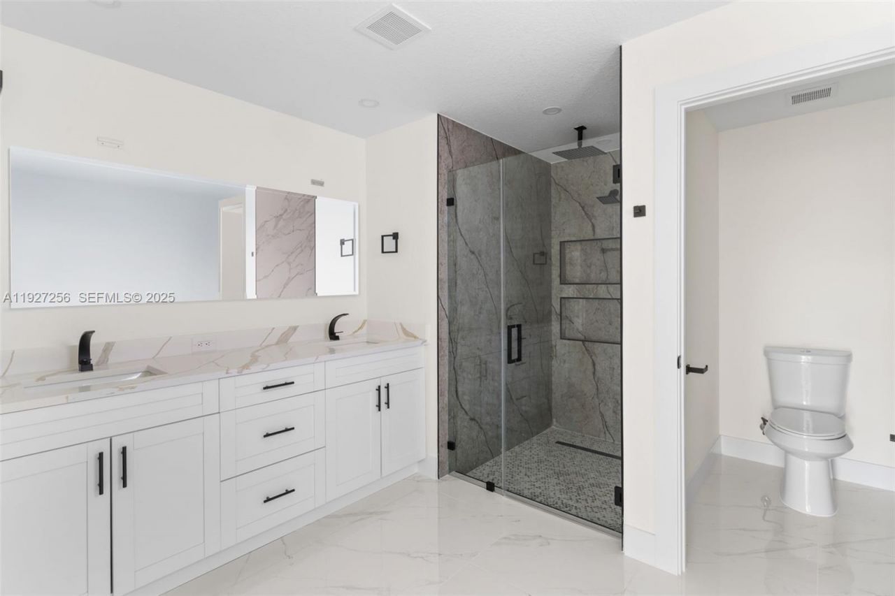 3419 16th St Sw, Lehigh Acres, FL 33976 Photo