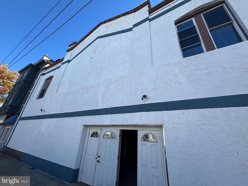 5926 32 Lansdowne Avenue, Philadelphia, PA 19151 Main Photo