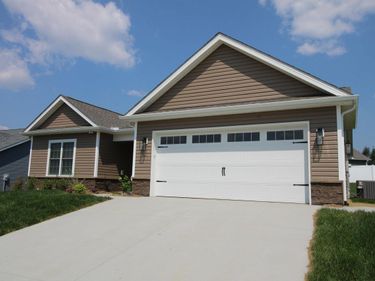 173 LANGLEY DR, Waynesboro, VA 22980