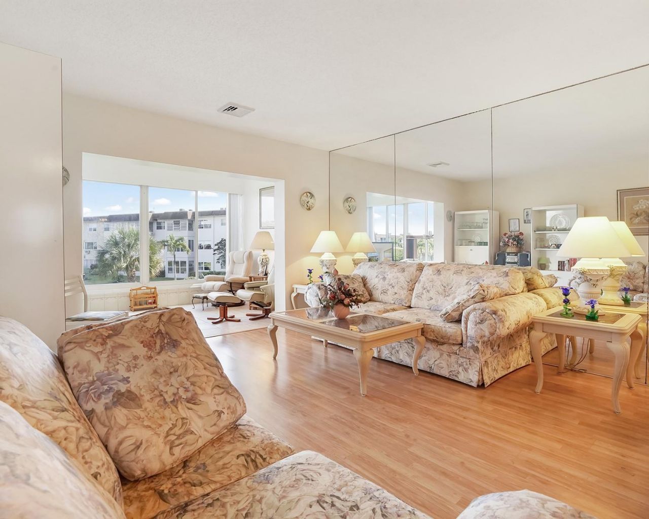 3500 NW 48th Avenue, Unit 513, Lauderdale Lakes, FL 33319 Photo