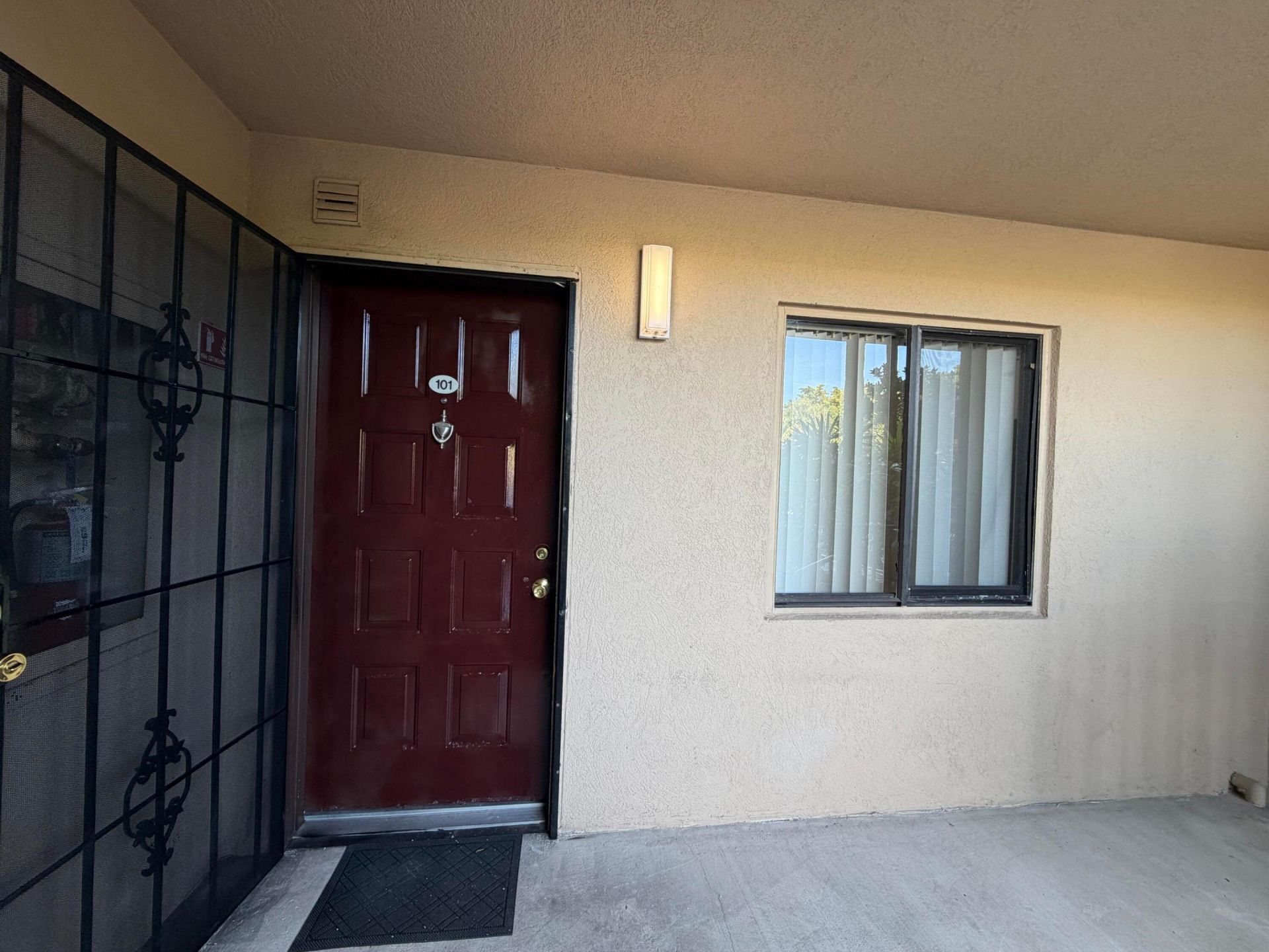 2202 S Cypress Bend Drive, Unit 101, Pompano Beach, FL 33069 Photo