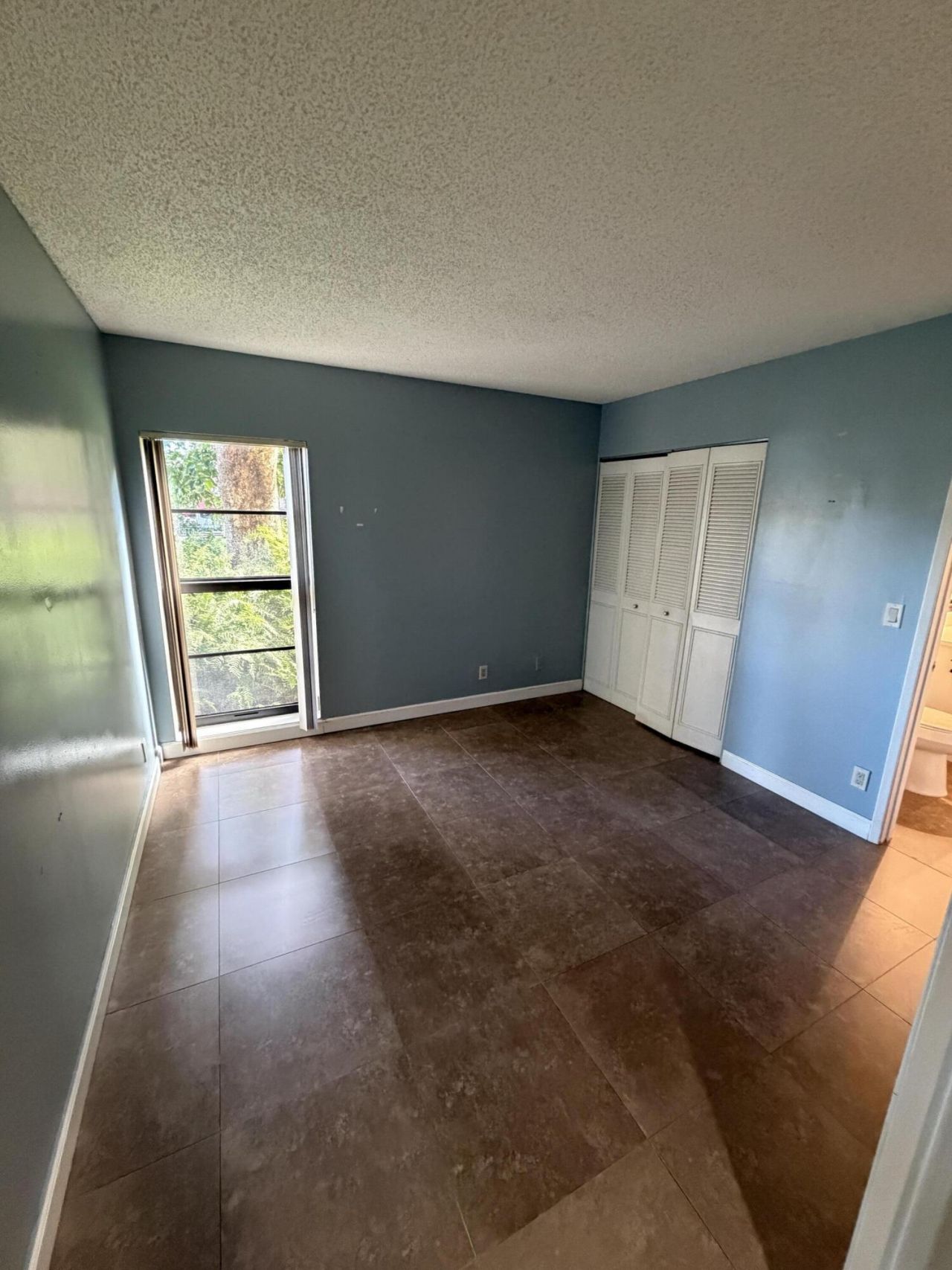 2202 S Cypress Bend Drive, Unit 101, Pompano Beach, FL 33069 Photo