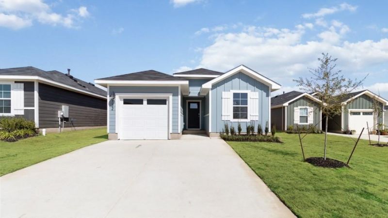 132 Celosia Loop, Uhland, TX 78640 Main Photo