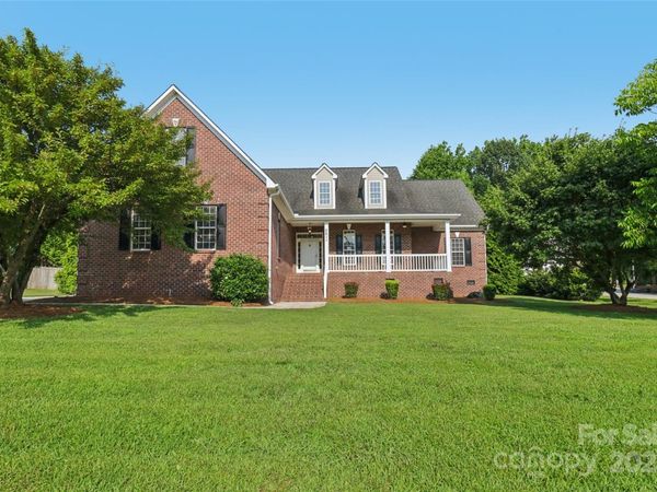 2411 Stoney Run Drive, Oakboro, NC 28129
