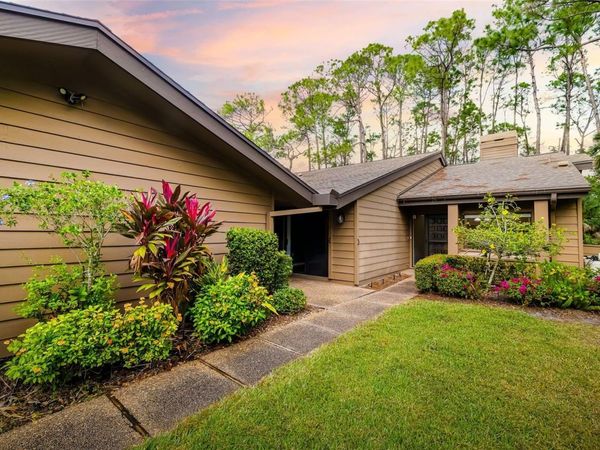 4687 CHANDLERS FORDE, Unit 25, SARASOTA, FL 34235