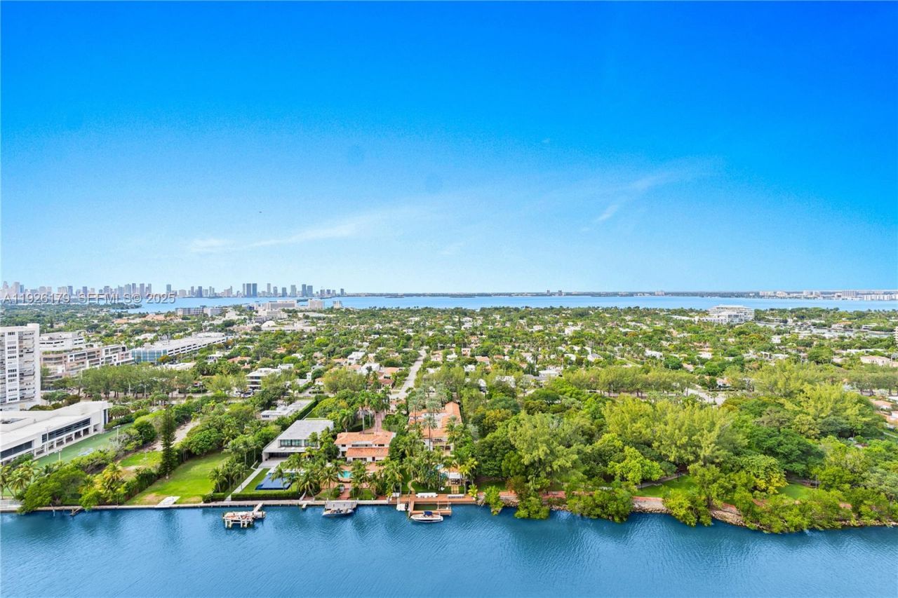 4401 Collins Ave, Unit 2517, Miami Beach, FL 33140 Photo