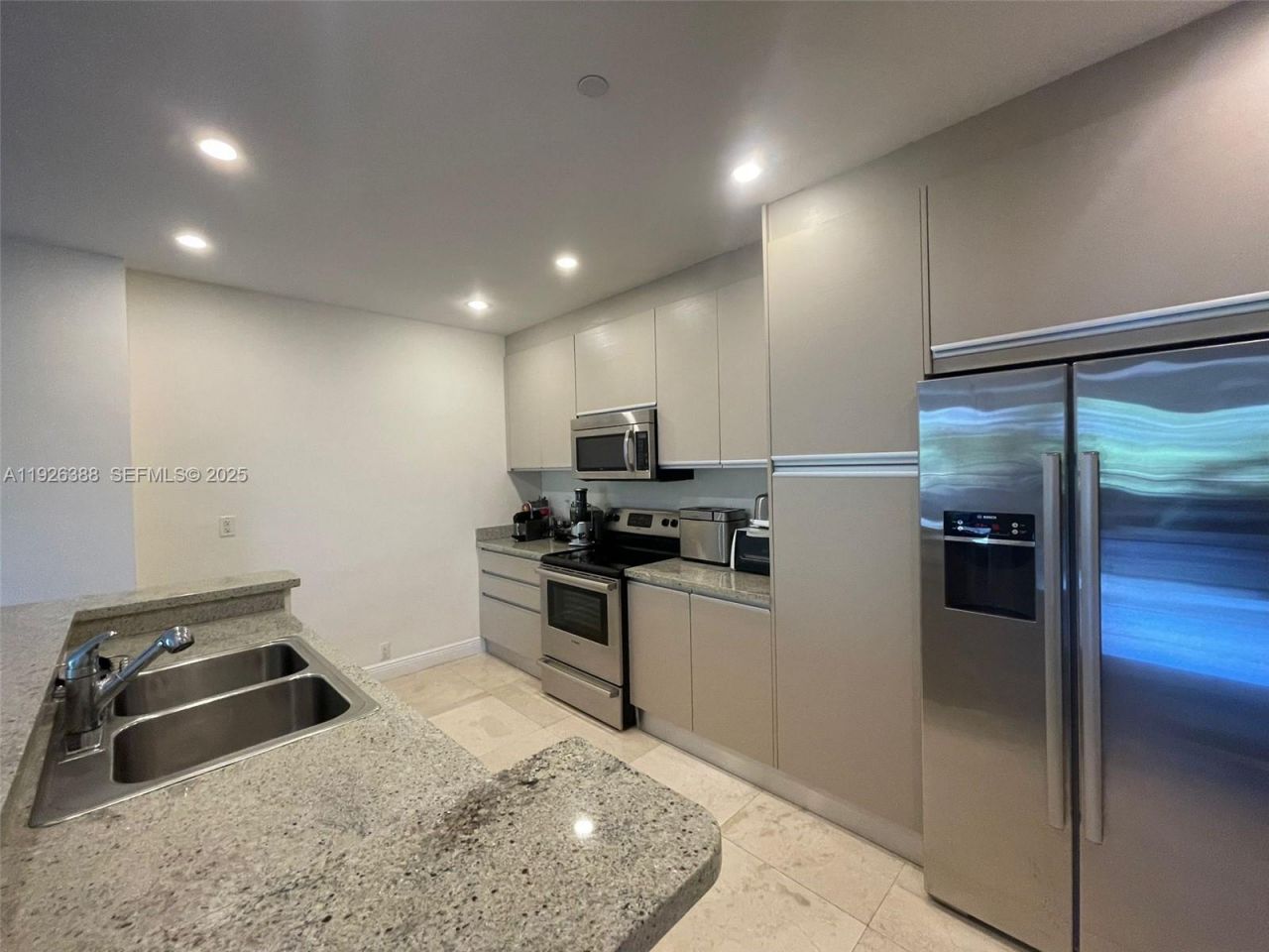251 Crandon Blvd, Unit 233, Key Biscayne, FL 33149 Photo