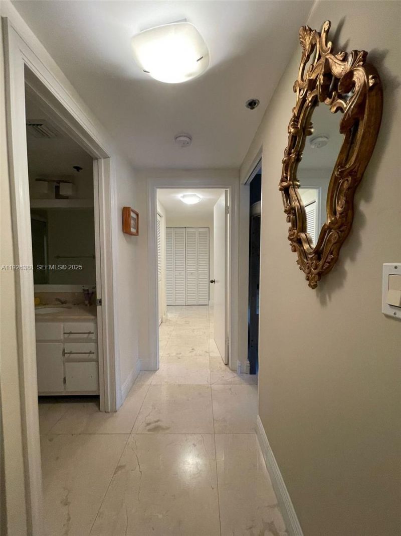 251 Crandon Blvd, Unit 233, Key Biscayne, FL 33149 Photo