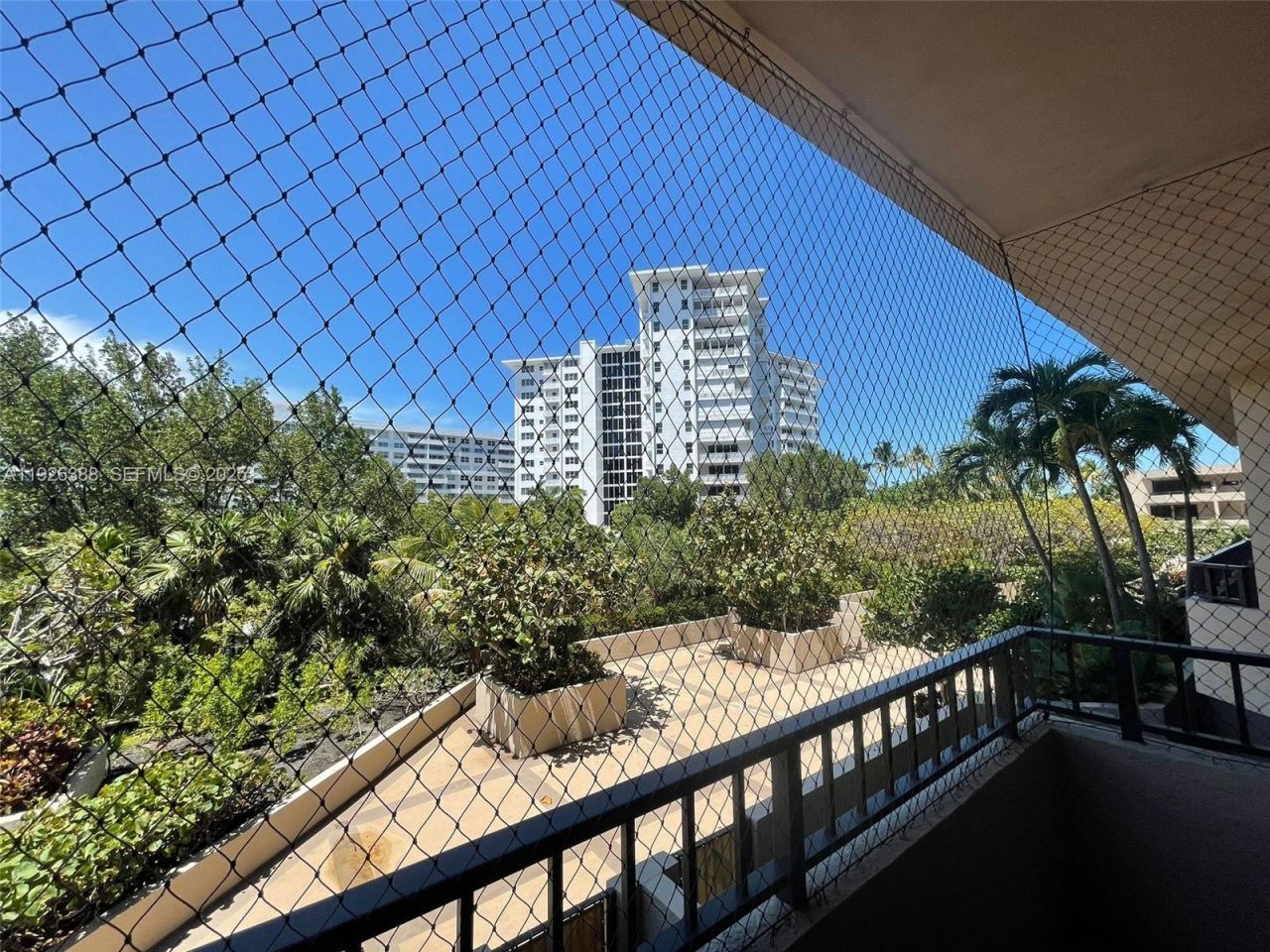 251 Crandon Blvd, Unit 233, Key Biscayne, FL 33149 Photo