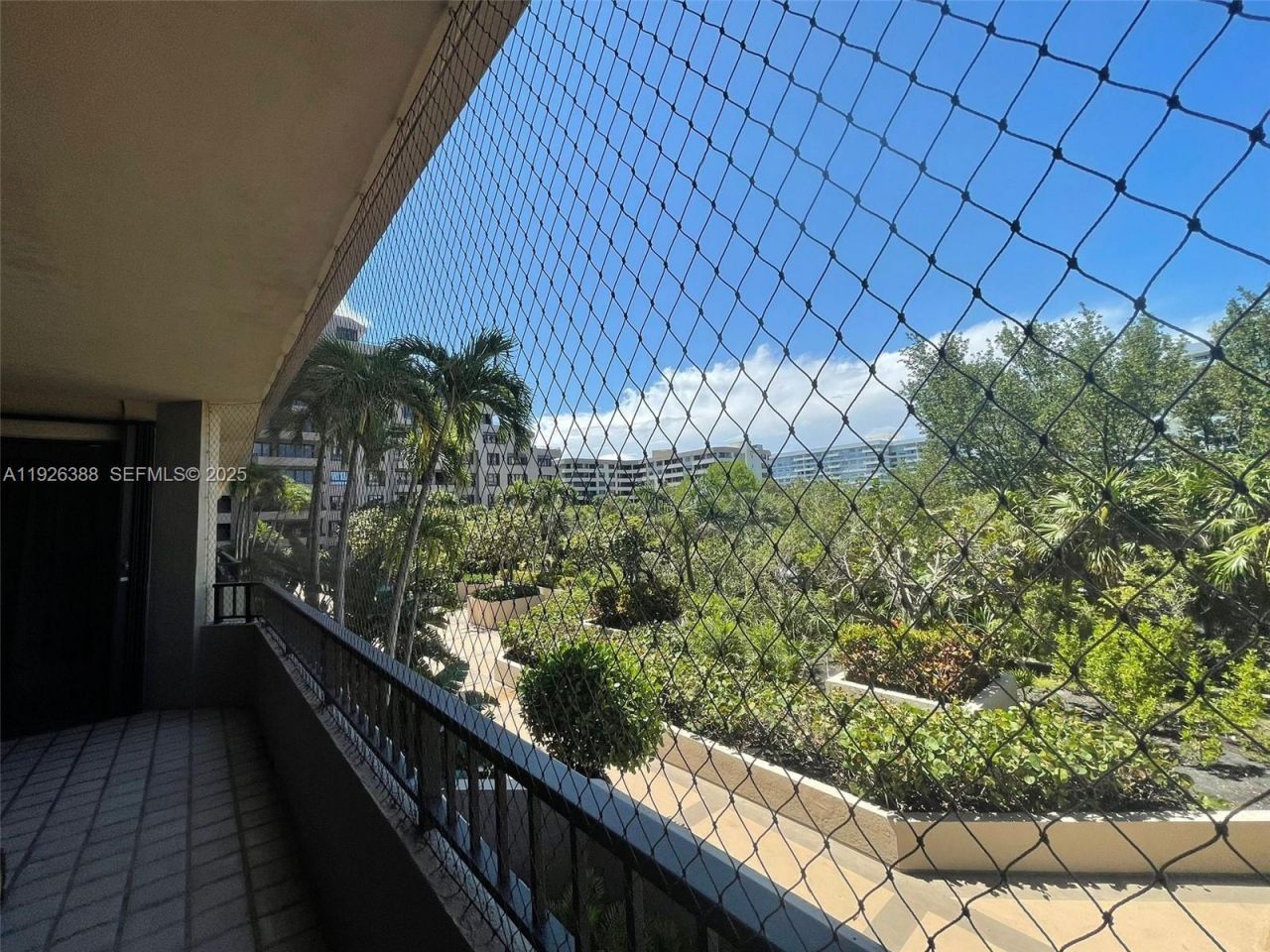 251 Crandon Blvd, Unit 233, Key Biscayne, FL 33149 Photo