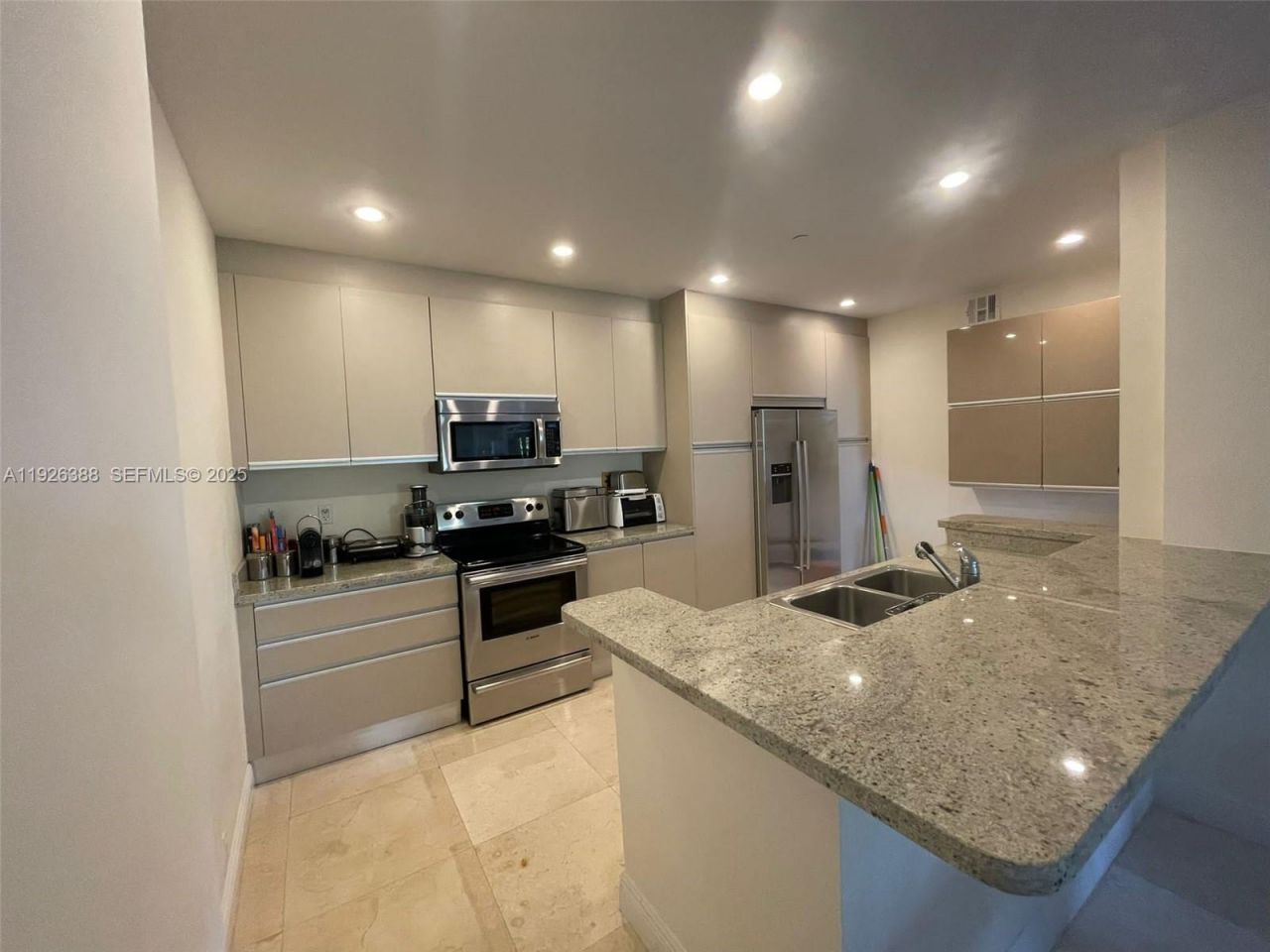 251 Crandon Blvd, Unit 233, Key Biscayne, FL 33149 Photo