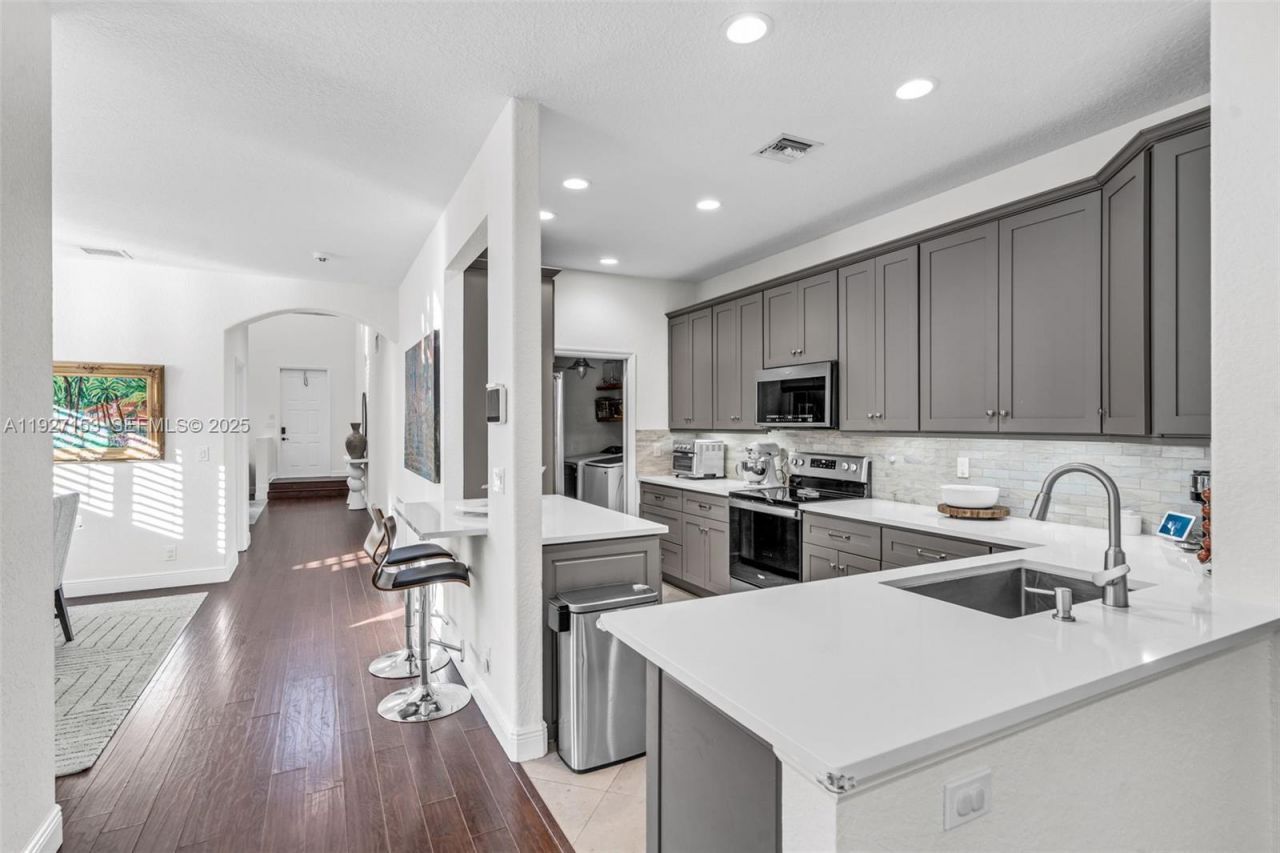 4272 N Magnolia Cir, Delray Beach, FL 33445 Photo