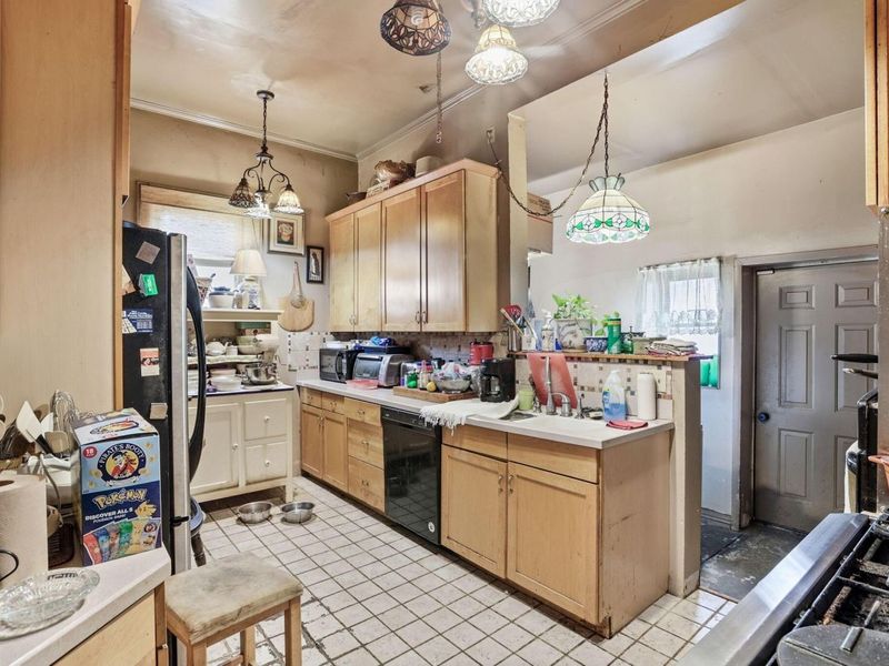 242 Hudson Avenue , Newark, OH 43055 Photo 11