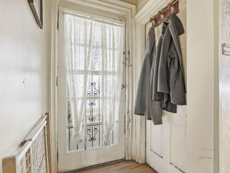 242 Hudson Avenue , Newark, OH 43055 Photo 2