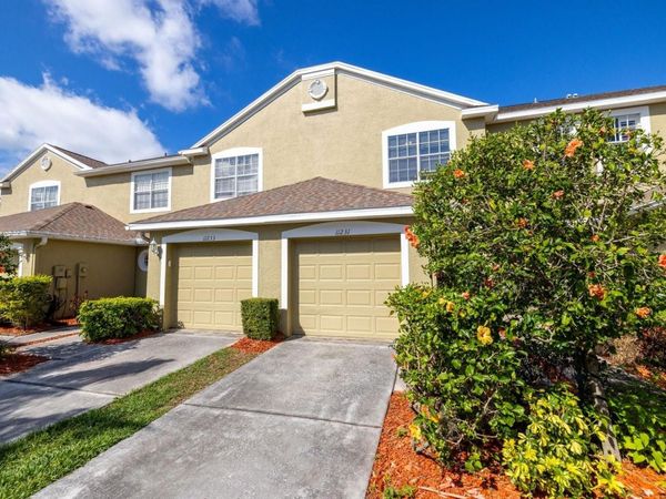 11231 KAPOK GRAND CIRCLE, ST PETERSBURG, FL 33708