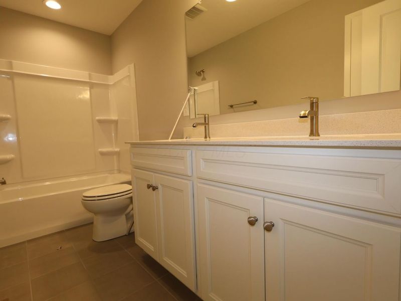 2714 Charlotte Way, Delaware, OH 43015 Photo 12