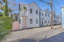 10 Humphrey Court photo 4