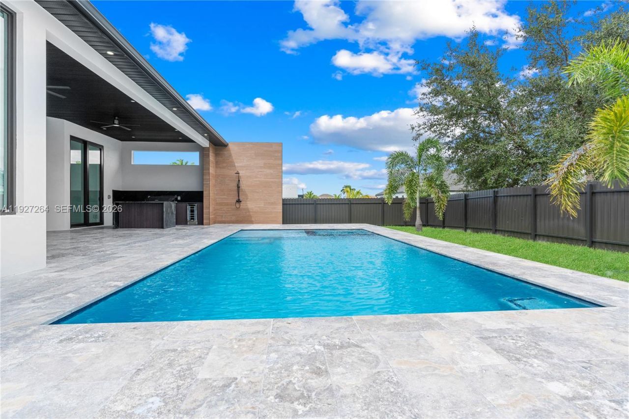 105 SW 33rd Pl, Cape Coral, FL 33991 Photo