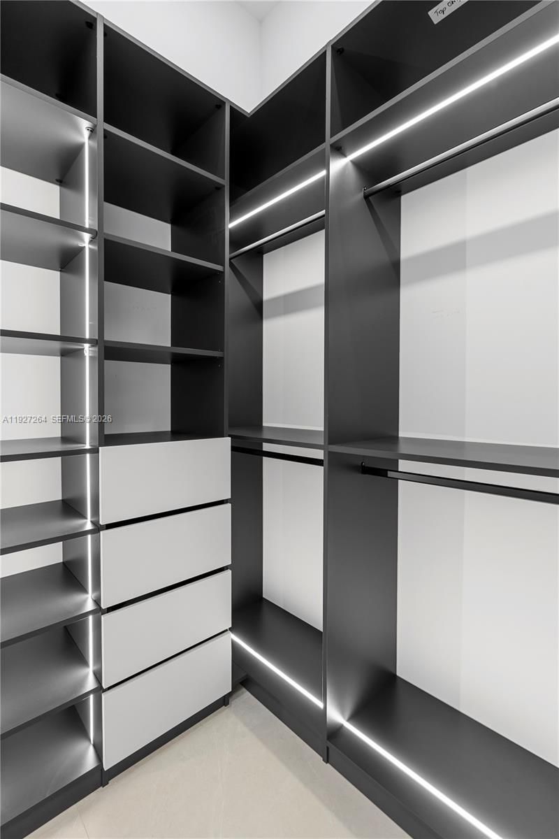 105 SW 33rd Pl, Cape Coral, FL 33991 Photo