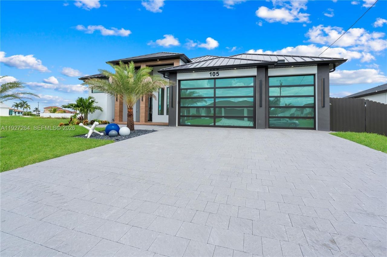 105 SW 33rd Pl, Cape Coral, FL 33991 Photo