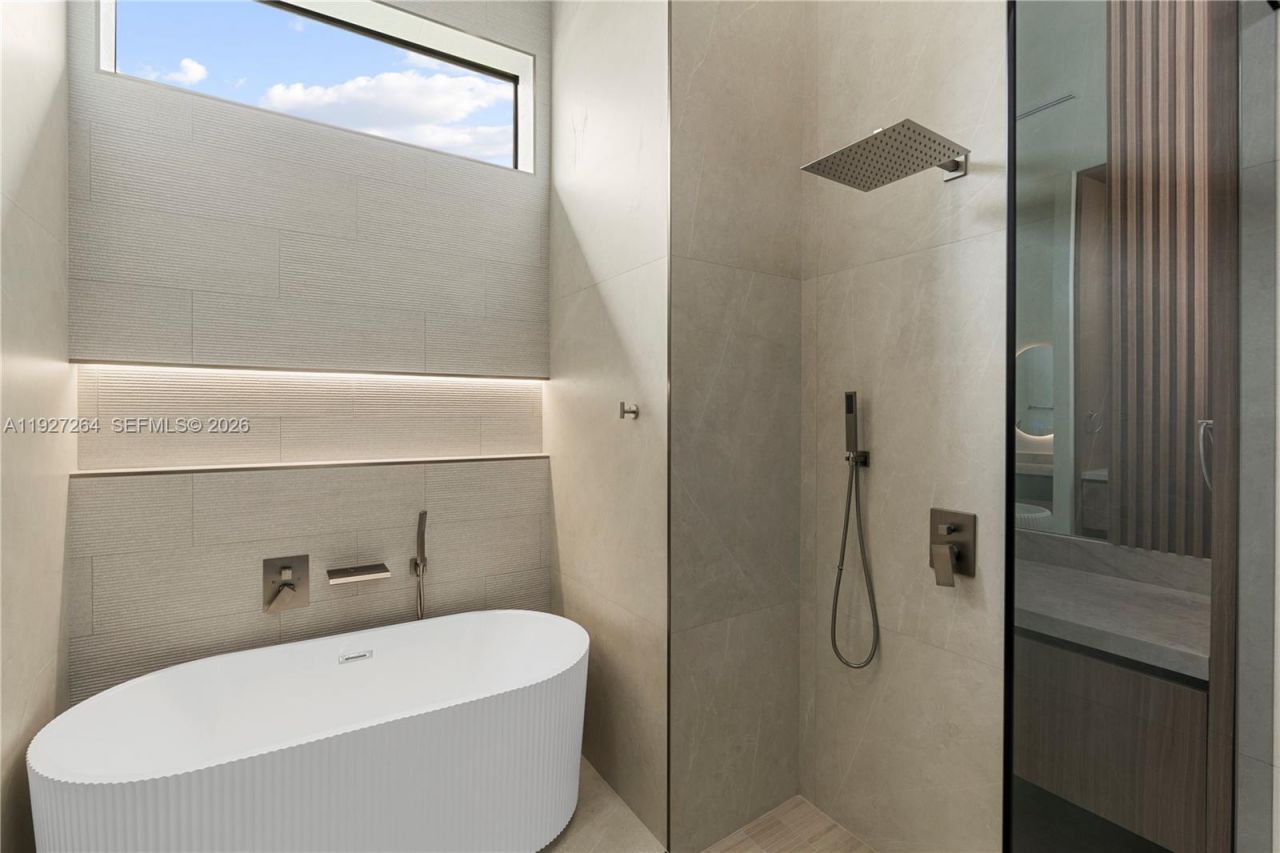 105 SW 33rd Pl, Cape Coral, FL 33991 Photo