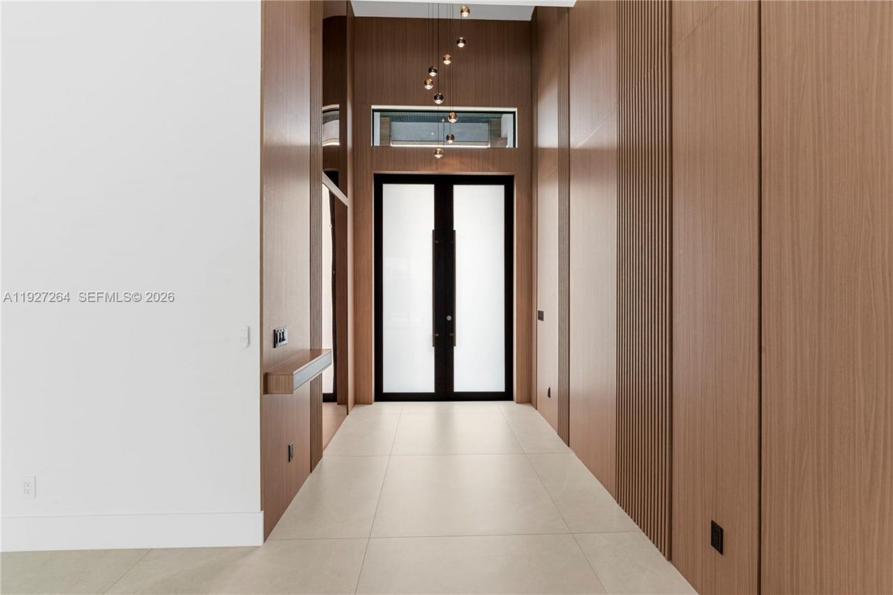 105 SW 33rd Pl, Cape Coral, FL 33991 Photo