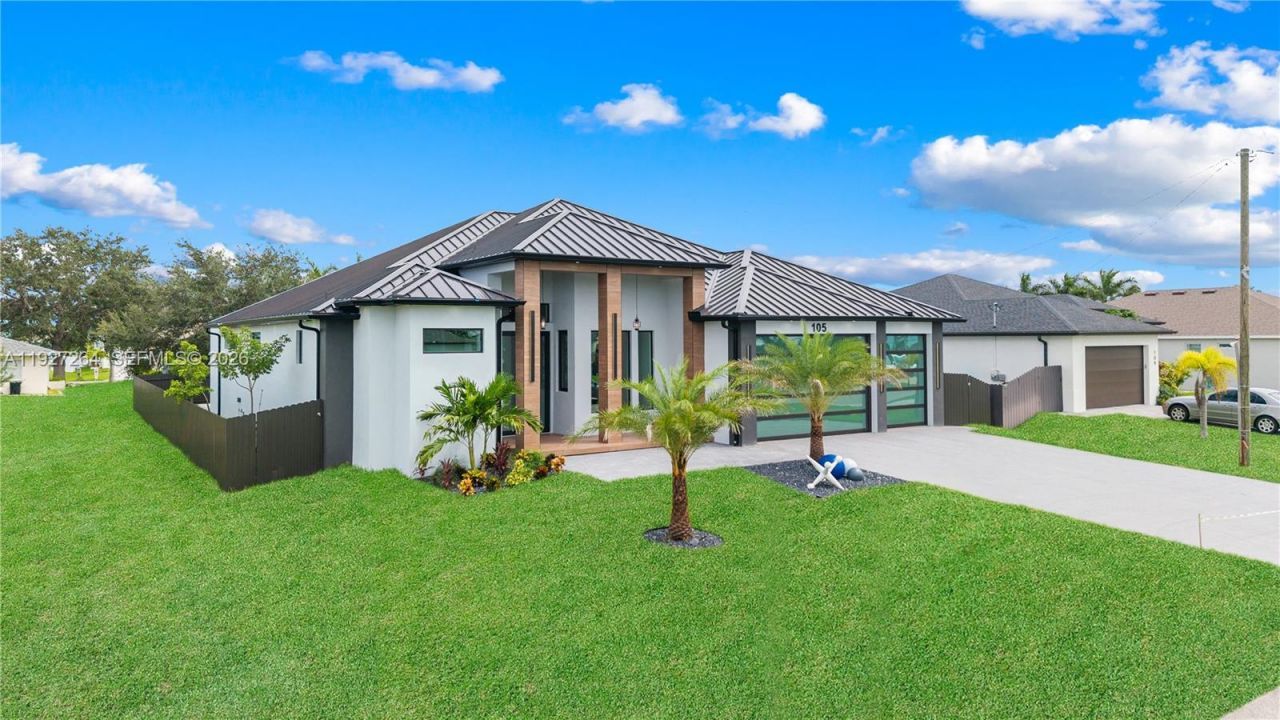 105 SW 33rd Pl, Cape Coral, FL 33991 Photo