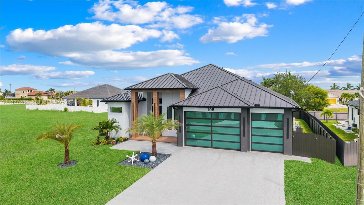 105 SW 33rd Pl, Cape Coral, FL 33991 Photo