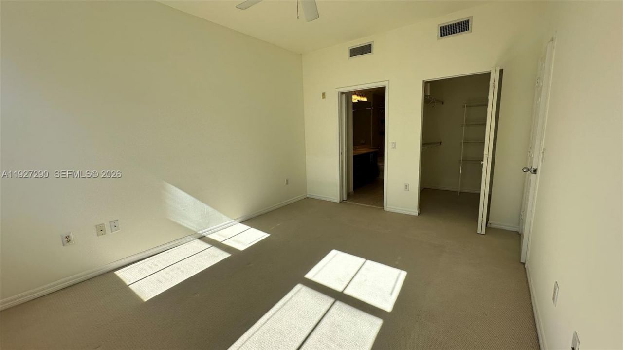 2401 NE 65th St, Unit 606, Fort Lauderdale, FL 33308 Photo